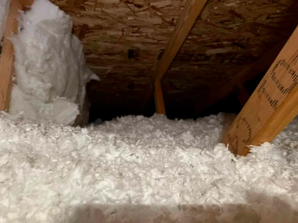 Blown-in-Fiberglass-Insulation-by-jts-insulation